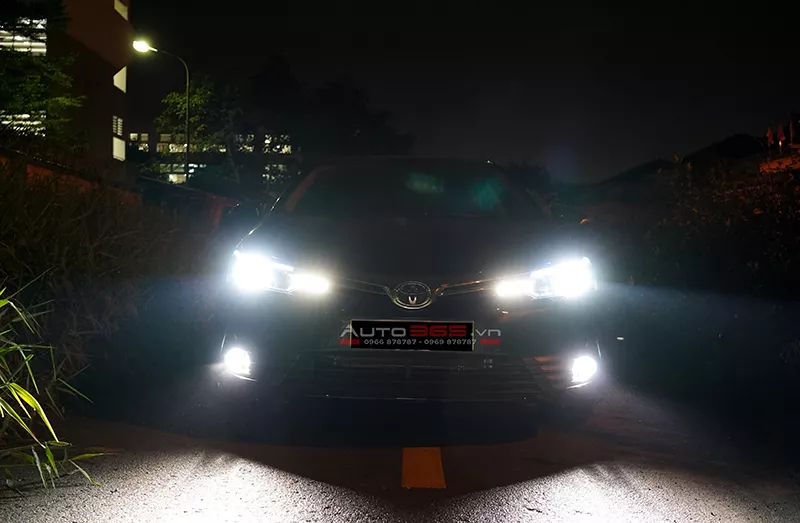 Do Den Bi Xenon Toyota Altis  7 .jpg